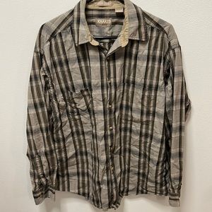 Men’s dress shirt